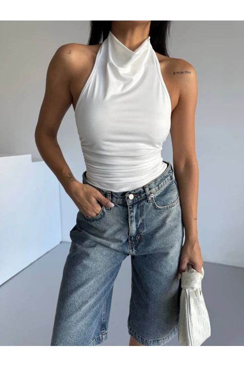 Kadın Beyaz Halter Yaka Sırtı Açık Sandy Bluz HZL25S-FRY123141