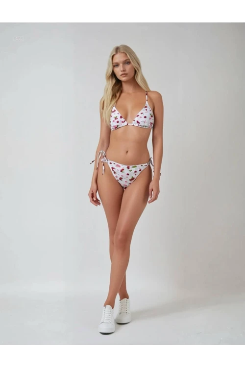 Kadın Beyaz Kiraz Temalı Boyundan İp Bağlamalı Üçgen Bikini Takımı HZL25S-LC5005