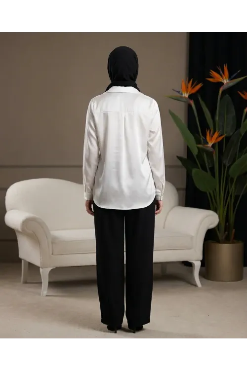 Kadın Beyaz Tesettür Küçük ve Büyük Bedenler Hafif Dökümlü Saten Yüzeyli Gömlek HZL25W-BD139641