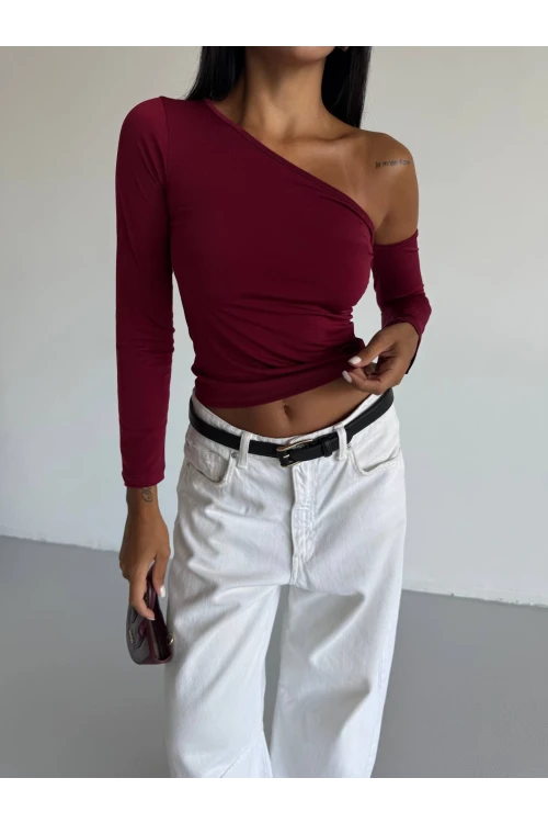 Kadın Bordo Asimetrik Yaka Drapeli Sandy Bluz HZL25S-FRY123361