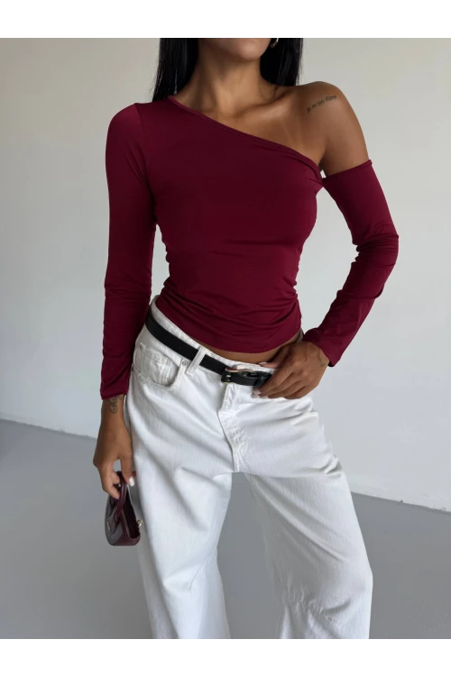 Kadın Bordo Asimetrik Yaka Drapeli Sandy Bluz HZL25S-FRY123361