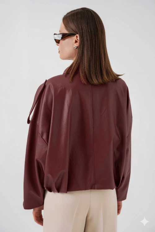 Kadın Bordo Oversize Fermuarlı ve Düğmeli Yandan Cepli Suni Deri Ceket HZL25W-BD110551