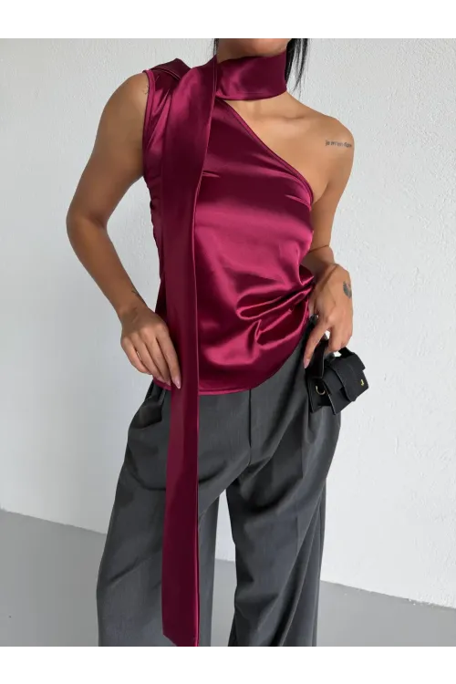 Kadın Bordo Saten Şal Yaka Boyun Bağlamalı Asimetrik Bluz HZL26W-FRY123731