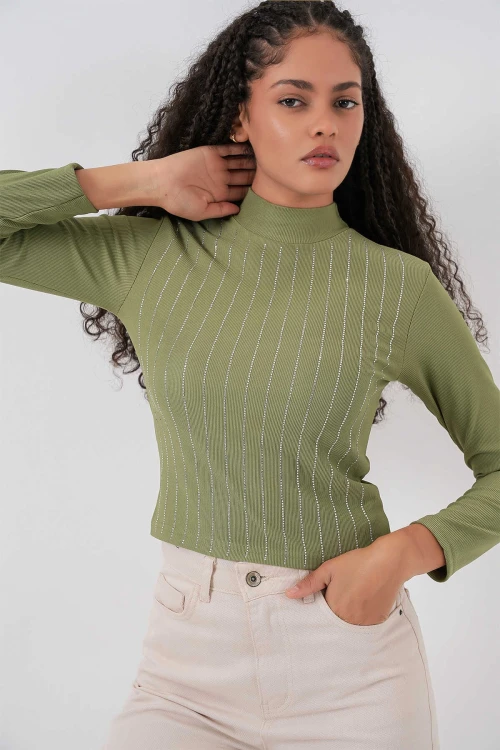 Kadın Çağla Yeşil Yarım Balıkçı Önü Taşlı Body HZL25W-BD19221