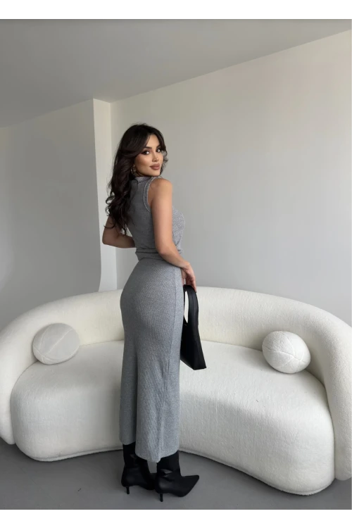 Kadın Gri Triko Crop Uzun Yırtmaçlı Etek Takım HZL25W-ZK1991