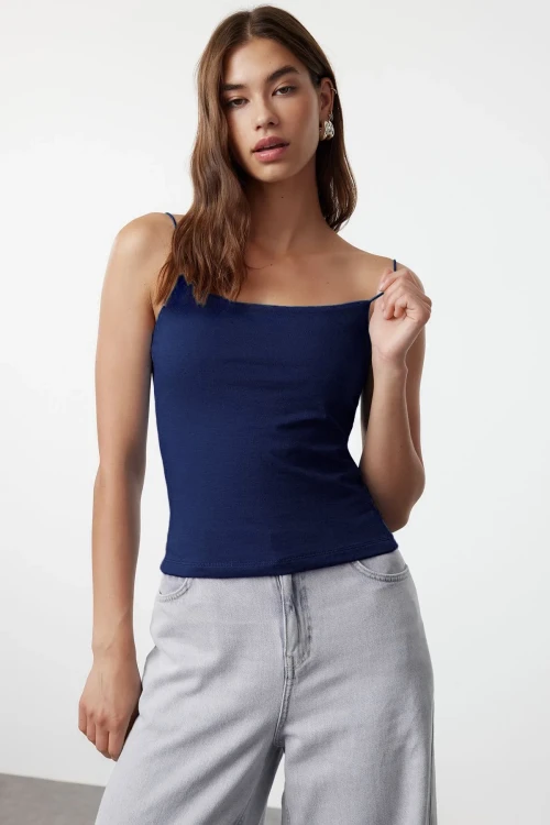 Kadın Lacivert İp Askılı Örme Body Bluz HZL24S-ZK11001