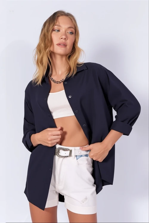 Kadın Lacivert Oversize Uzun Basic Gömlek HZL22W-BD139001