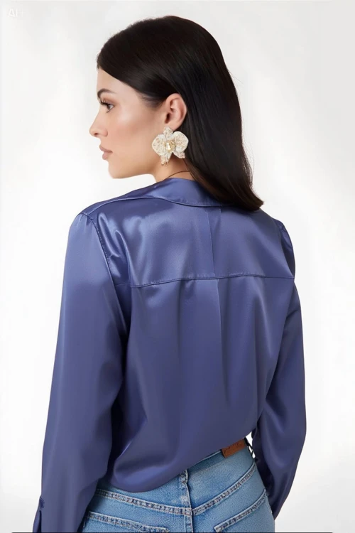 Kadın Mavi Hafif Dökümlü Saten Yüzeyli Gömlek HZL22W-BD139641