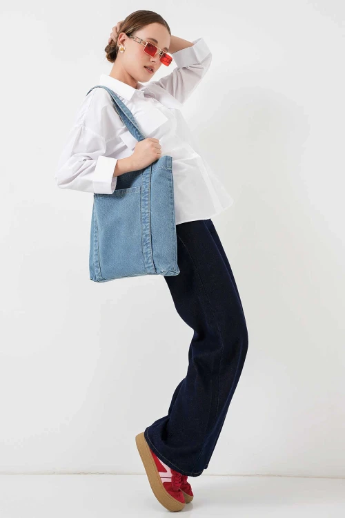 Kadın Mavi Kot Kumaş Şeritli Cepli Omuz Çanta HZL25S-BD10221