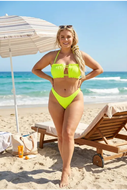 Kadın Neon Yeşil İp Bağlamalı Büzgülü Straplez Bikini Takım HZL25S-LC2226