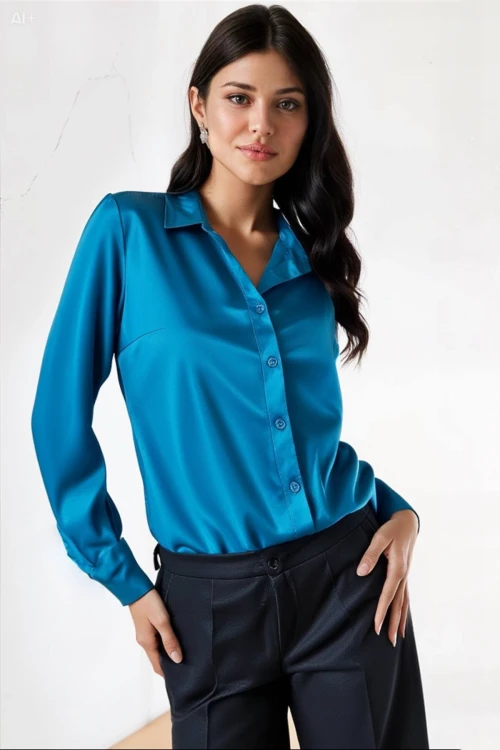 Kadın Petrol Mavisi Hafif Dökümlü Saten Yüzeyli Gömlek HZL22W-BD139641