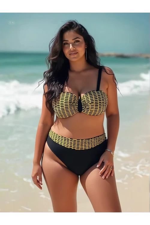 Kadın Sarı Zincir Desenli Büyük Beden Astarlı Siyah Bikini Takım HZL25S-LC3303