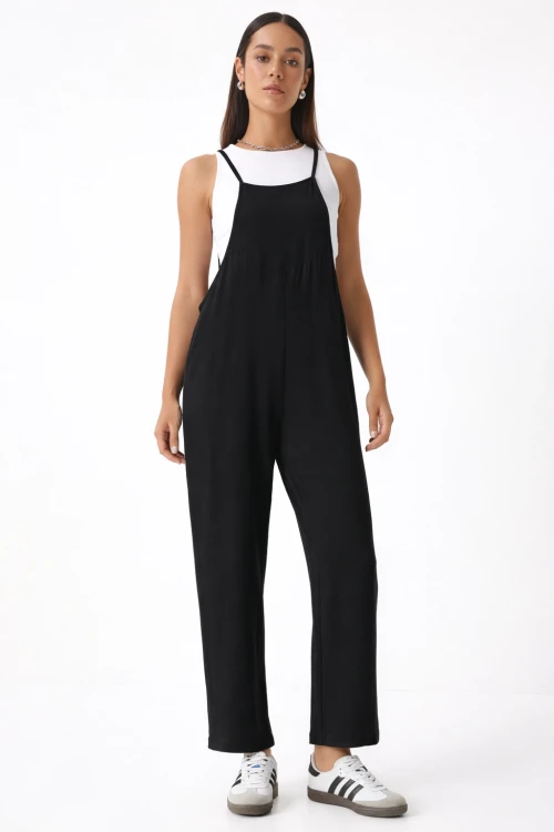 Kadın Siyah Ayarlanabilir Askılı Cepli Bol Paça Bahçıvan Tulum HZL22S-BD170191