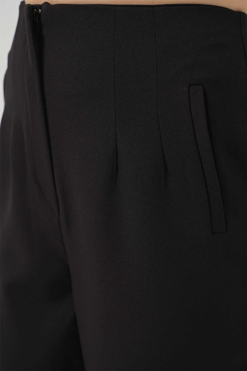 Kadın Siyah Fermuar Kapamalı Yüksek Bel Kumaş Pantolon HZL25W-BD166501