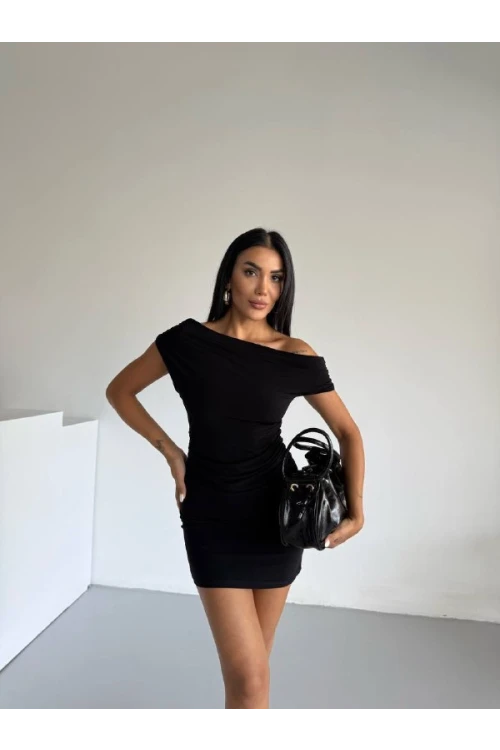 Kadın Siyah Kayık Yaka Yandan Drapeli Mini Elbise HZL25S-FRY123261