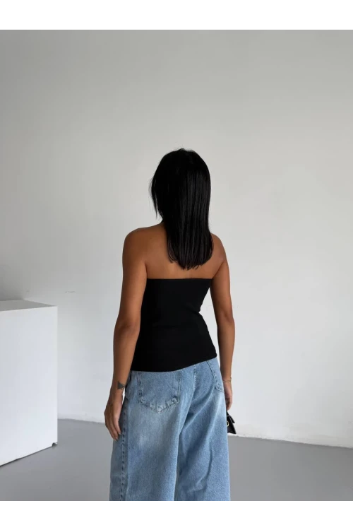 Kadın Siyah Ottoman Kumaş Halter Yaka Toka Detay Bluz HZL26W-FRY123321