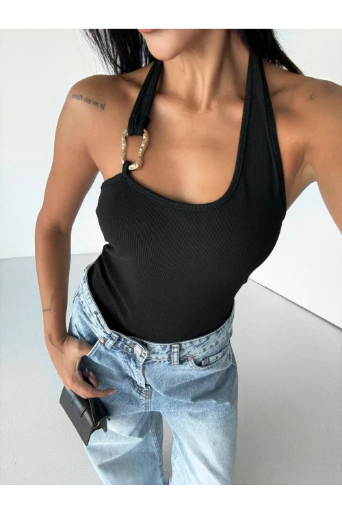 Kadın Siyah Ottoman Kumaş Halter Yaka Toka Detay Bluz HZL26W-FRY123321