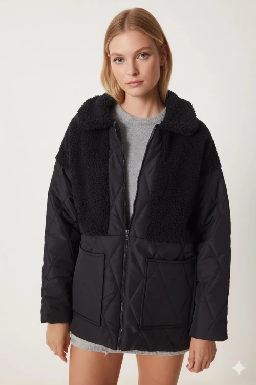 Kadın Siyah Peluş Detaylı İçi Astarlı Kapitone Şişme Mont HZL24W-BD151821