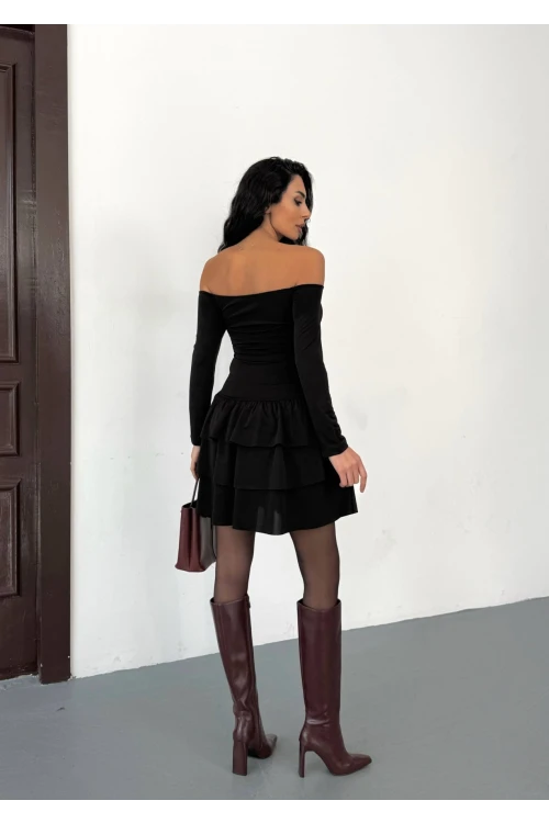Kadın Siyah Straplez Yaka Kat Kat Etek Detaylı Mini Elbise HZL25W-FRY123581
