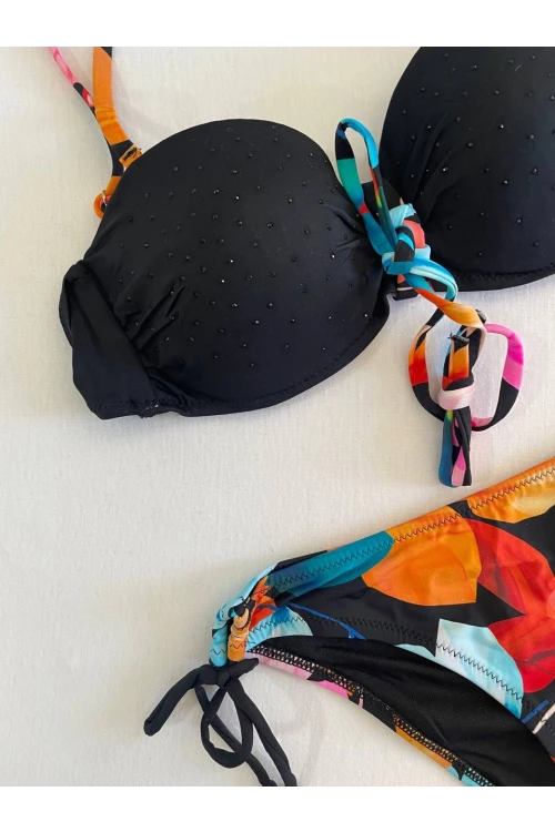 Kadın Siyah Taş İşlemeli Astarlı Bikini Takım HZL25S-LC207