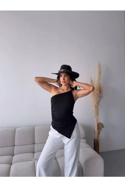 Kadın Siyah Tek Omuz Asimetrik Kesim Sandy Bluz HZL25S-FRY123241