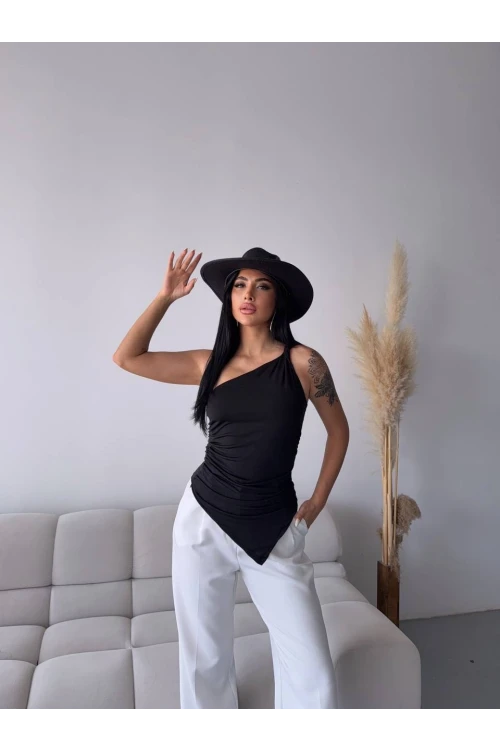 Kadın Siyah Tek Omuz Asimetrik Kesim Sandy Bluz HZL25S-FRY123241