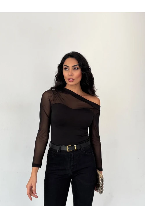 Kadın Siyah Tül Garnili Uzun Kol Şık Rahat Bluz HZL25W-FRY123541