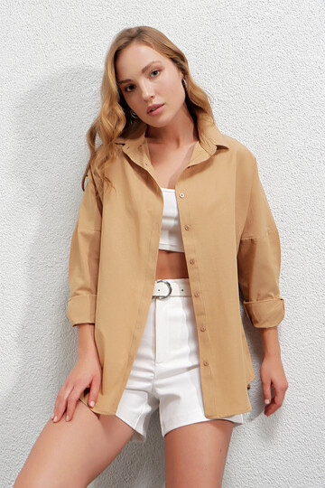 Kadın Camel Oversize Uzun Basic Gömlek  HZL22W-BD139001
