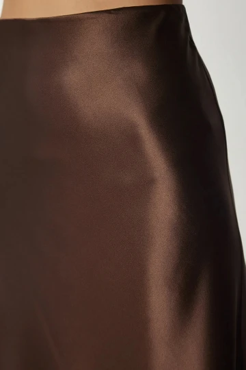 Kadın Çikolata Saten Yüzeyli Beli Lastikli Midi Boy Etek Hzl23s-bd1101471