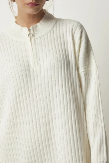 Kadın Ekru Geniş Kalıp Fermuarlı Yaka  Fitilli Triko Midi Elbise HZL24W-BD1101831