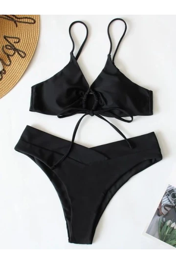 Kadın Siyah İp Detaylı Astarlı V Kesim Üçgen Bikini Takım HZL24S-LC2234