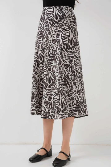 Kadın Açık Bej Zebra Desenli Saten Yüzeyli Beli Lastikli Midi Boy Etek Hzl23S-BD1101471