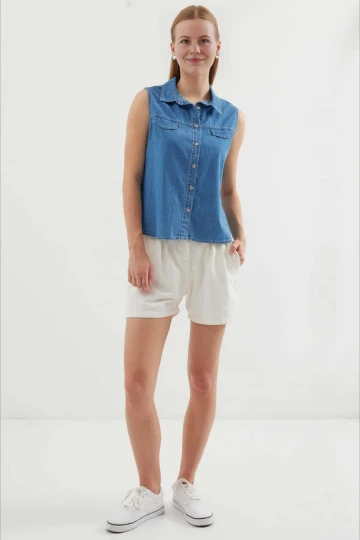 Kadın Denim Kolsuz Metal Düğmeli Cep Aksesuarlı Kot Gömlek HZL24S-BD1202571