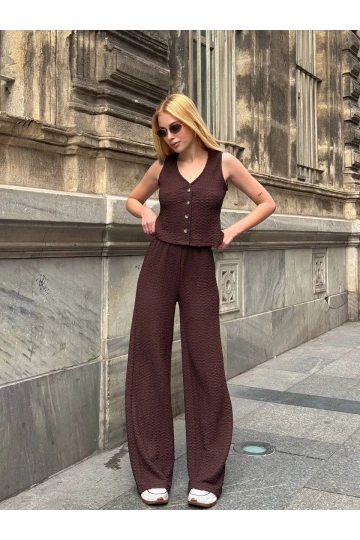 Kadın Kahverengi Beli Lastilkli Gofre Kumaş Pantolon HZL24S-ZK13261