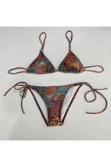 Kadın Kahverengi Etnik Desen Boyundan İp Bağlamalı Üçgen Bikini Takımı HZL25S-LC5005