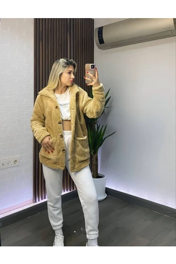 Kadın Koyu Bej Çift Cepli Önü Düğmeli Astarsız Oversize Peluş Ceket HZL25W-DSB110991