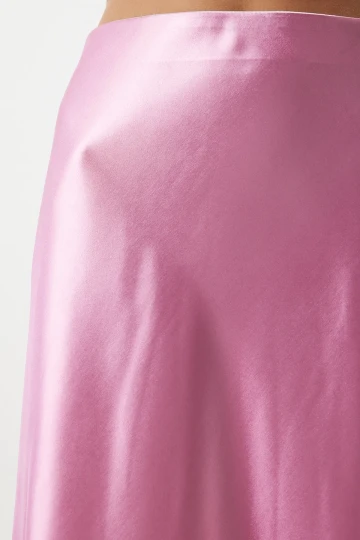 Kadın Pembe Saten Yüzeyli Beli Lastikli Midi Boy Etek Hzl23S-BD1101471