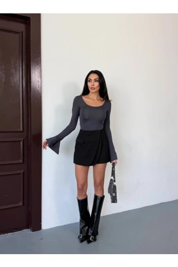 Kadın Antrasit Uzun Kollu Arkası Bağlamalı Fit Kesim Crop Bluz HZL25W-FRY122771