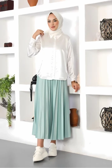 Kadın Beyaz Tesettür Küçük ve Büyük Bedenler Hafif Dökümlü Saten Yüzeyli Gömlek HZL25W-BD139641