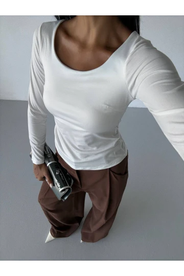 Kadın Beyaz U Yaka Uzun Kollu Sandy Bluz HZL25S-FRY122471