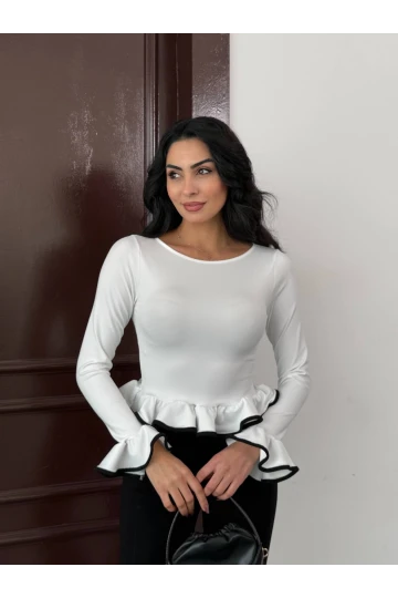 Kadın Beyaz Uzun Kollu Volanlı ve Biyeli Dalgıç Kumaş Bluz HZL25W-FRY123651