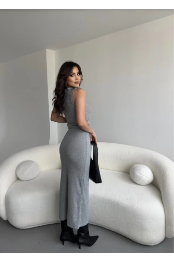 Kadın Gri Triko Crop Uzun Yırtmaçlı Etek Takım HZL25W-ZK1991