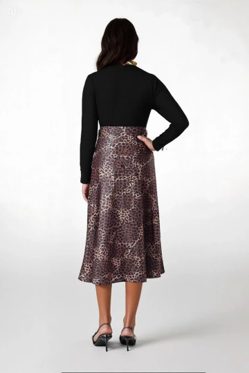Kadın Kahverengi Leopar Desenli Saten Yüzeyli Beli Lastikli Midi Boy Etek Hzl23s-bd1101471