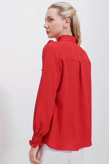 Kadın Kırmızı Fırfır Detaylı Uzun Kollu Şık Gömlek HZL25W-BD1202231