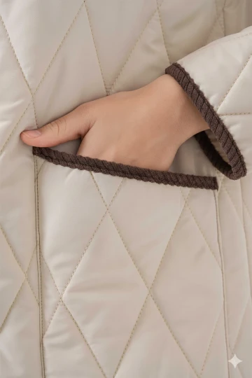 Kadın Krem Çıt Çıt Kapamalı Kadife Detaylı Kapitone Mont HZL25W-BD152261