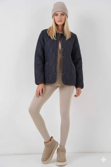 Kadın Lacivert Çıt Çıt Kapamalı Kadife Detaylı Kapitone Mont HZL25W-BD152261