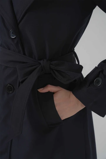 Kadın Lacivert Kruvaze Yaka Kuşaklı Astarlı Trençkot HZL25W-BD159181