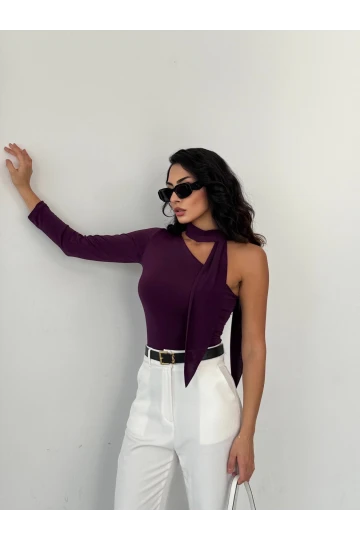 Kadın Mor Fularlı Sandy Kumaş Asimetrik Kesim Bluz HZL25S-FRY123371