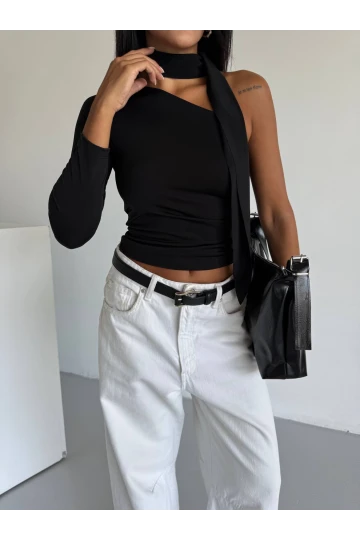 Kadın Siyah Fularlı Sandy Kumaş Asimetrik Kesim Bluz HZL25S-FRY123371
