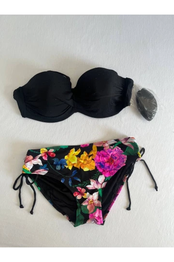 Kadın Siyah Taş İşlemeli Çiçek Desenli Bikini Takım HZL25S-LC3368